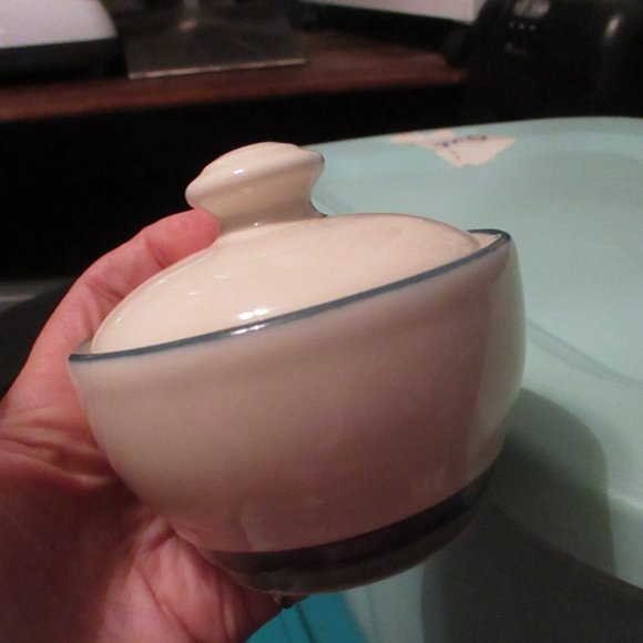 PFALTZGRAFF Ocean Breeze Retired Creamer & Sugar Bowl Set - Picture 8 of 12